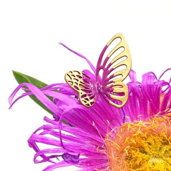 Χειροποίητο δαχτυλίδι με χρυσή φούξια πεταλούδα