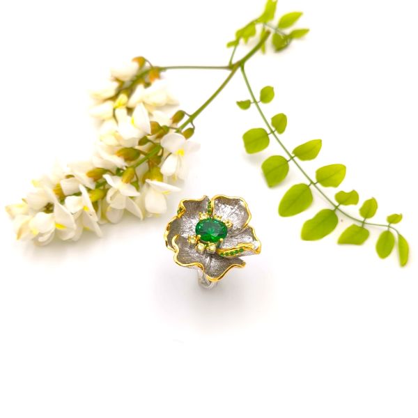Χειροποίητο δαχτυλίδι από επιχρυσωμένο ασήμι 925 με ημιπολύτιμες ορυκτές πέτρες: Big & Small Green Spinel