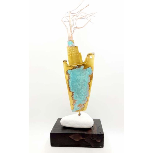 Χειροποίητο επιτραπέζιο ''Καράβι'' από ορείχαλκο πάνω σε βότσαλο και ξύλο