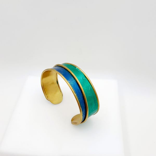 Handmade brass bracelet with warm colors