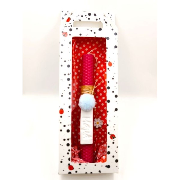 Πασχαλινή λαμπάδα ''Μαμά'' συνοδεύεται με τη συσκευασία του