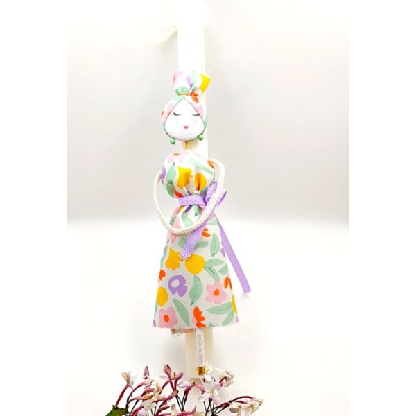 Πασχαλινή λαμπάδα με χειροποίητη κούκλα