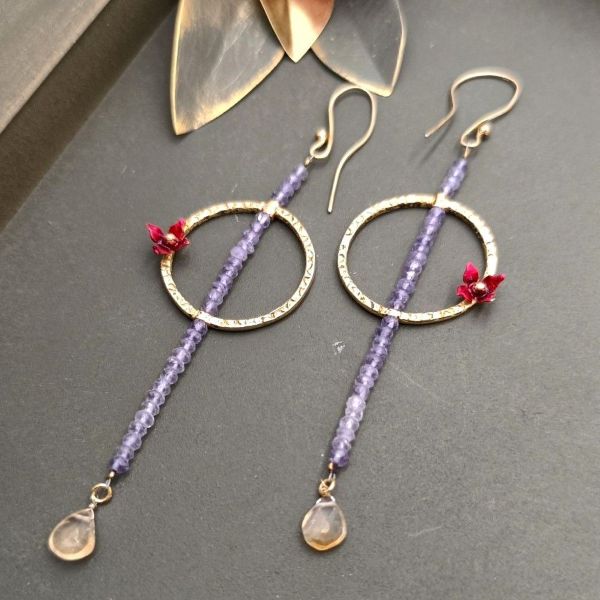 Χειροποίητα επιχρυσωμένα σκουλαρίκια από ασήμι 925 με ημιπολύτιμες πέτρες και σμάλτο